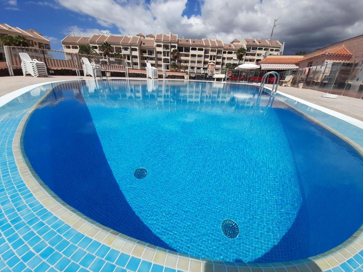 The Heights Deluxe Apartman Arona  Kültér fotó